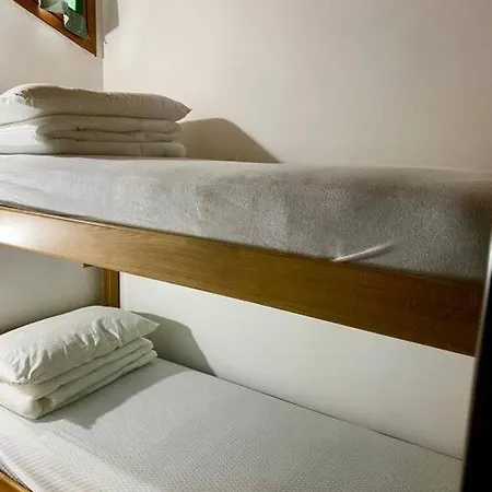 Vicino A Cortina D'ampezzo Con Garage アパート